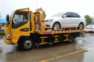 神农架附近拖车救援24小时服务热线